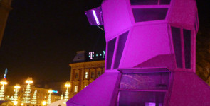 Global ZG violet mihaelgiba.com works en Zagreb | Global Picture